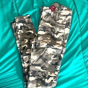 Black/White/Gray Cameo Skinny Dress